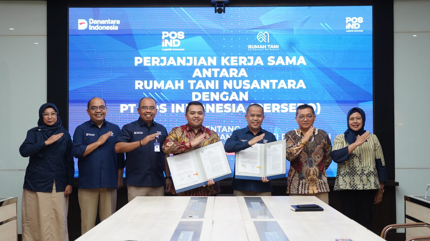 Jaga Distribusi Komoditas Pangan, PT Pos Indonesia Jalin Kerja Sama dengan Rumah Tani Nusantara